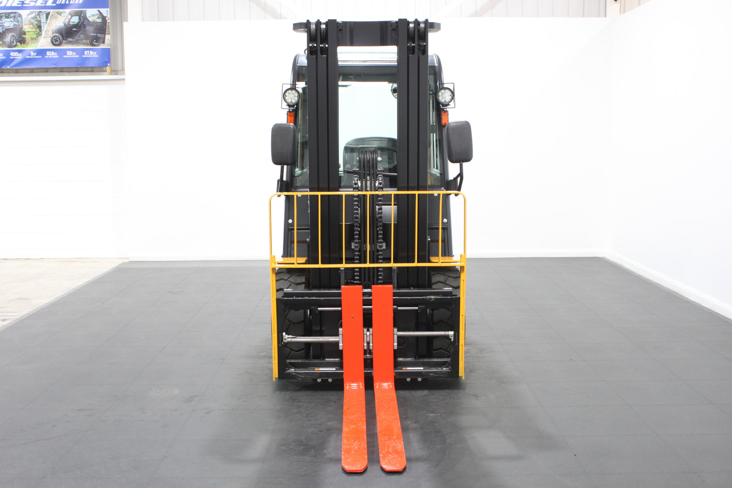 HIFOUNE FD30 - Full Cab Diesel Counterbalance