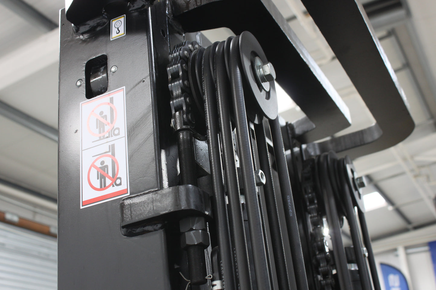 HIFOUNE FD30 - Full Cab Diesel Counterbalance