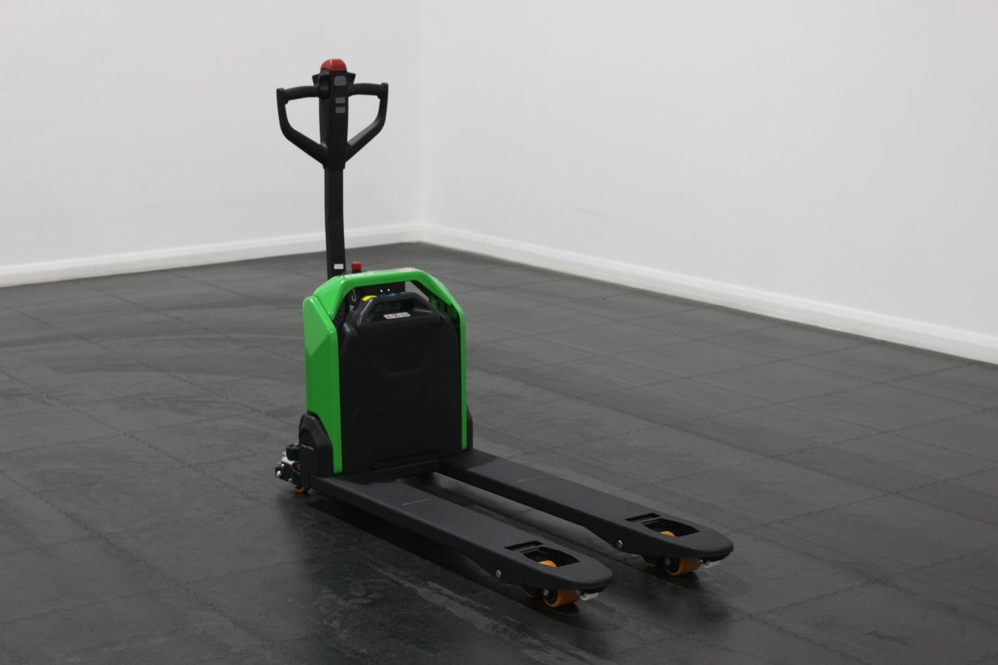 CESAB P013i Compact Electric Pallet Truck – 1300kg Capacity | Economic Powered Pallet Truck for Tight Spaces & Heavy Loads