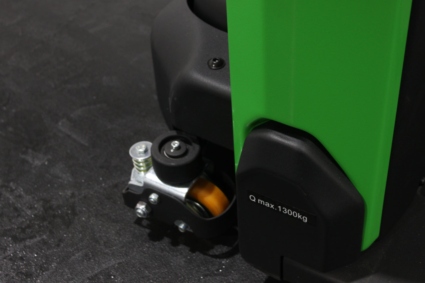 CESAB P013i Compact Electric Pallet Truck – 1300kg Capacity | Economic Powered Pallet Truck for Tight Spaces & Heavy Loads