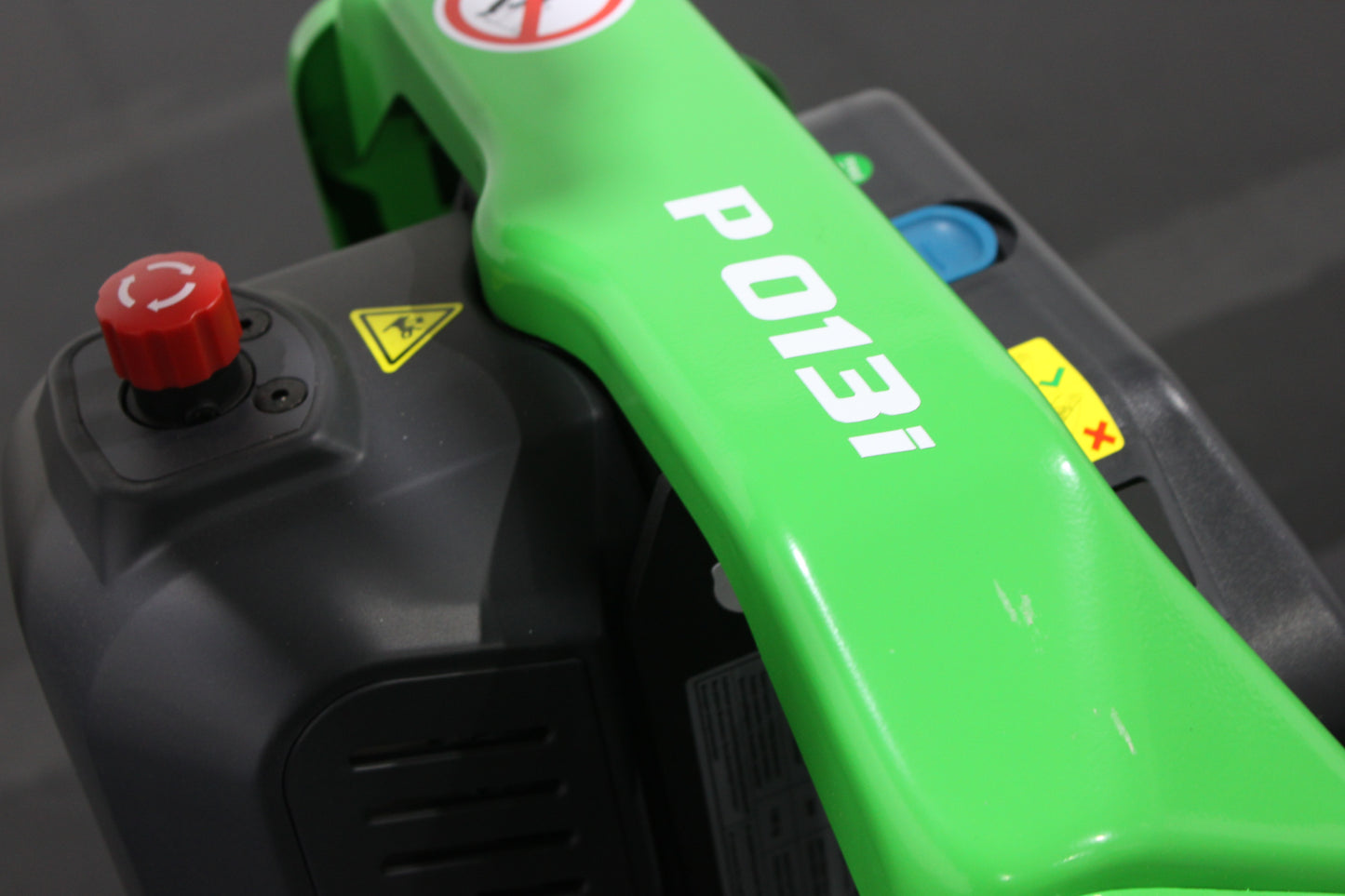 CESAB P013i 1.3T Lithium Ion Powered Pallet Truck