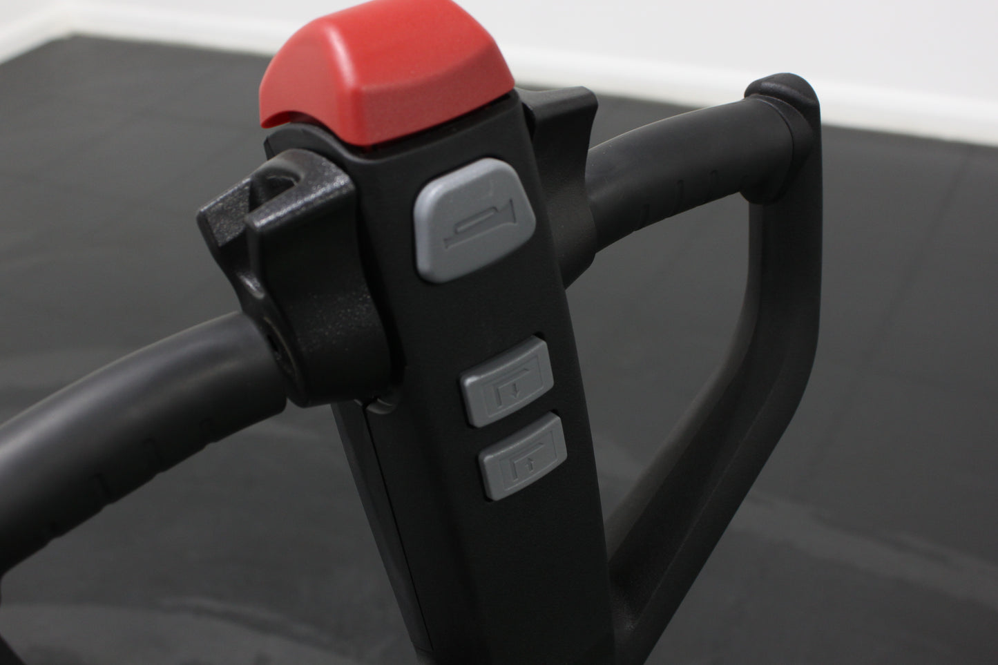 CESAB P013i 1.3T Lithium Ion Powered Pallet Truck