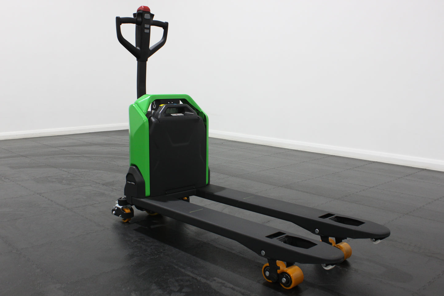 CESAB P013i Compact Electric Pallet Truck – 1300kg Capacity | Economic Powered Pallet Truck for Tight Spaces & Heavy Loads
