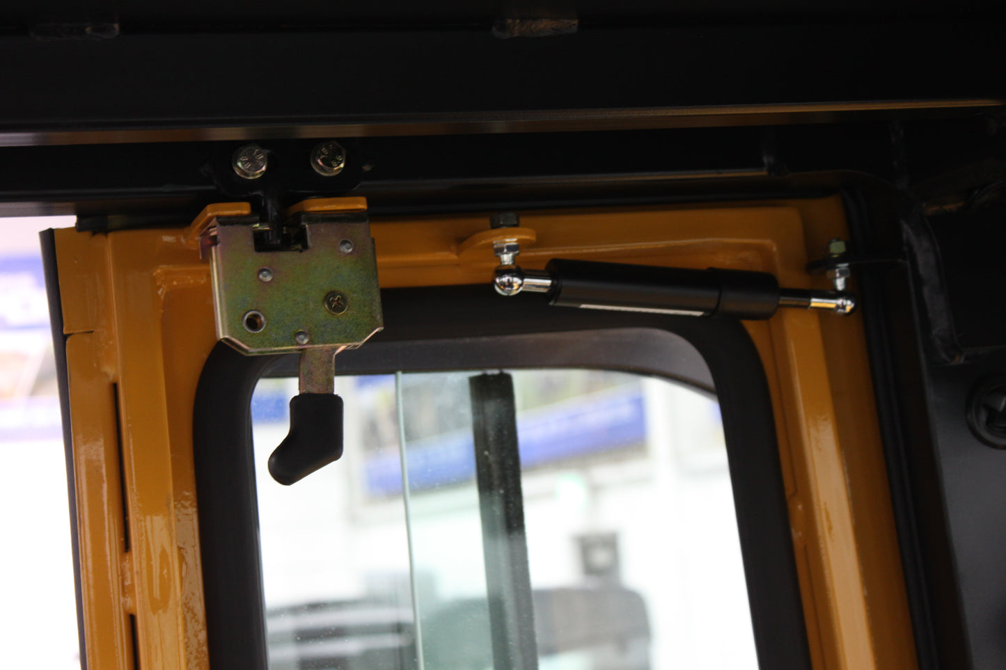 HIFOUNE CPCD25-4WD - Full Cab - Rough Terrain Forklift