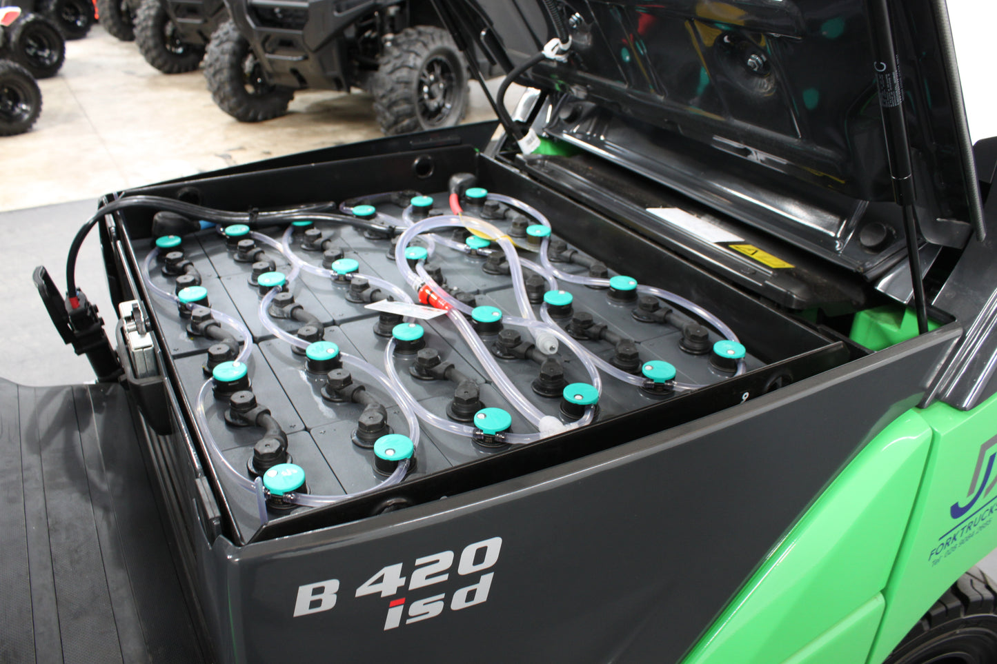 CESAB B420 2T Electric Forklift with Drive-In Racking Guard | 48V Battery