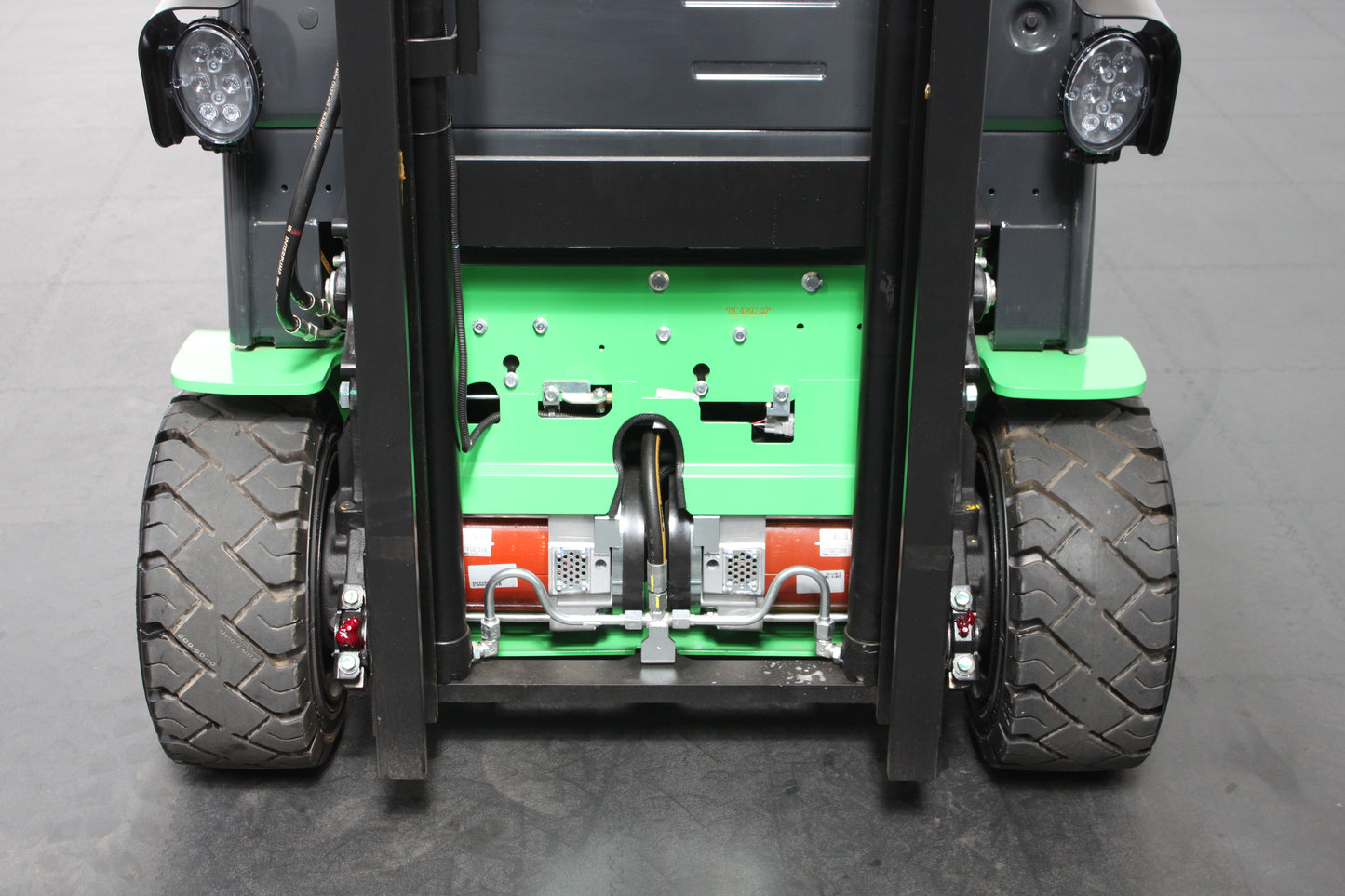 CESAB B420 2T Electric Forklift with Drive-In Racking Guard | 48V Battery