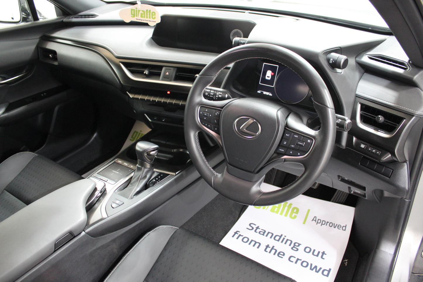 Lexus UX 250h 2.0 5dr CVT Premium Sport Edition