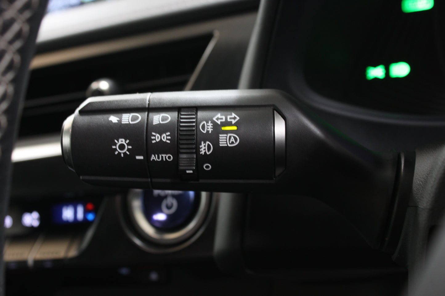 Lexus UX 250h 2.0 5dr CVT Premium Sport Edition