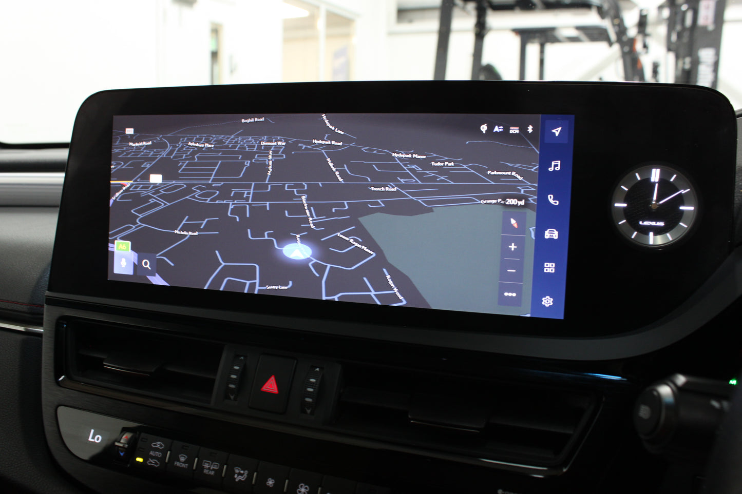 Lexus ES 300h 2.5 F-Sport 4dr CVT