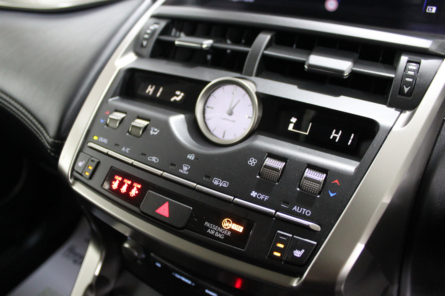 Lexus NX 300 Premium Sport Edition