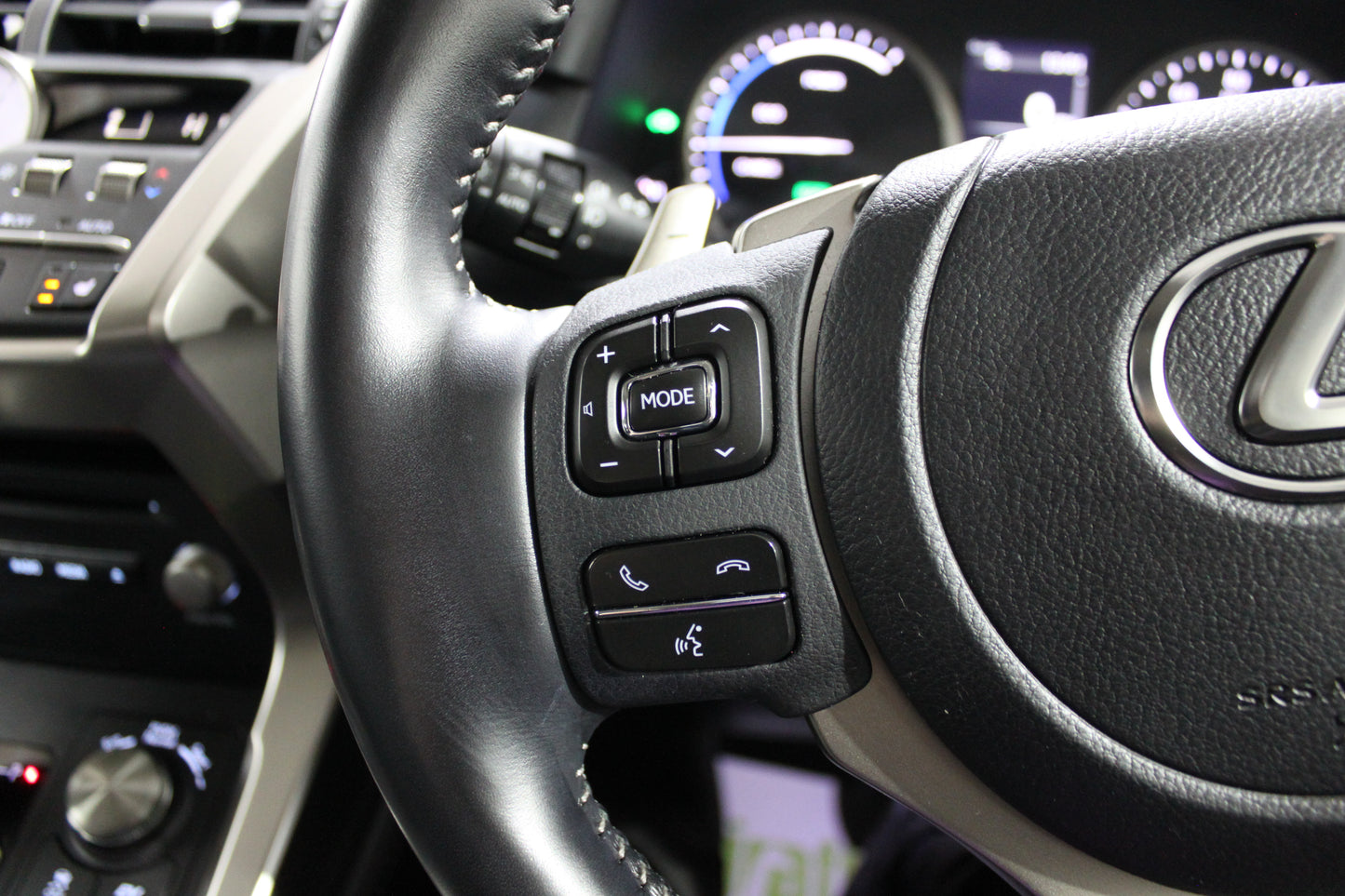 Lexus NX 300 Premium Sport Edition