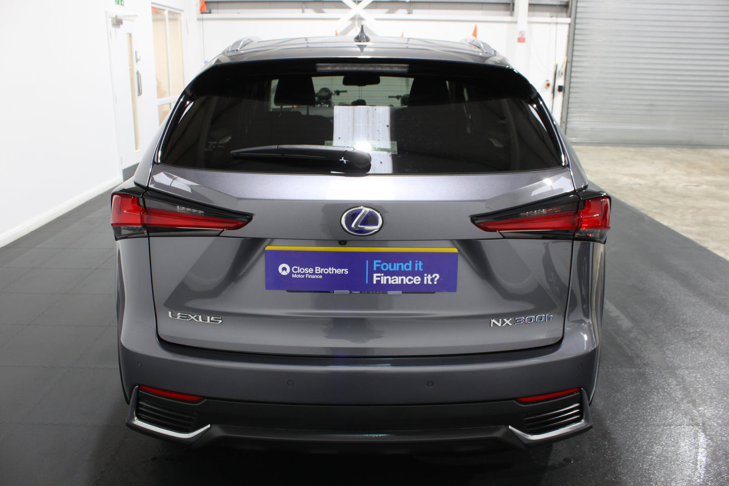 Lexus NX 300 Premium Sport Edition