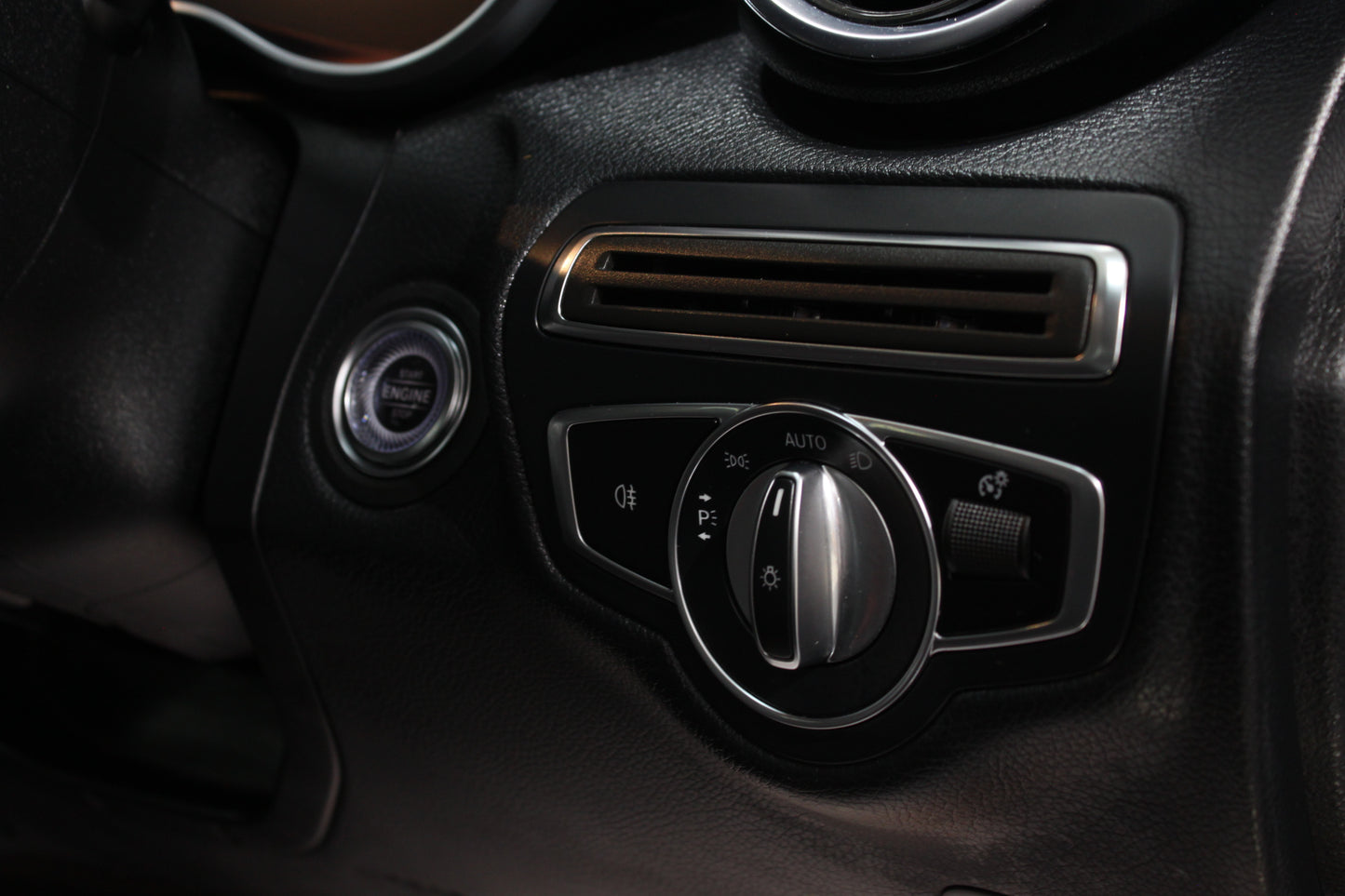 Mercedes C-Class C200 Sport Premium 4dr 9G-Tronic