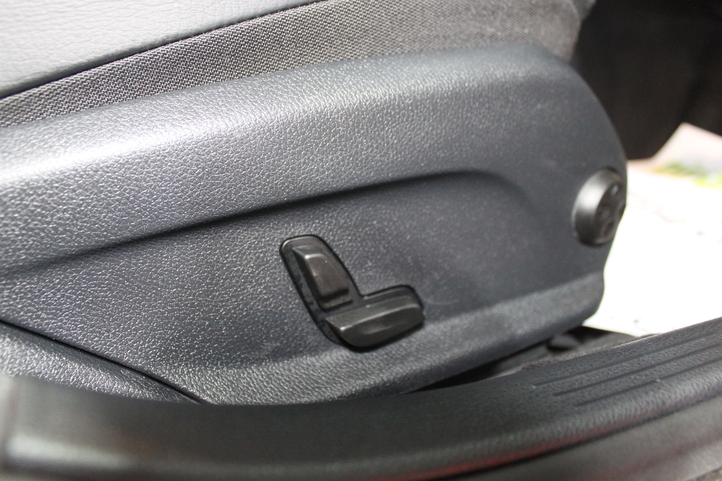 Mercedes C-Class C200 Sport Premium 4dr 9G-Tronic