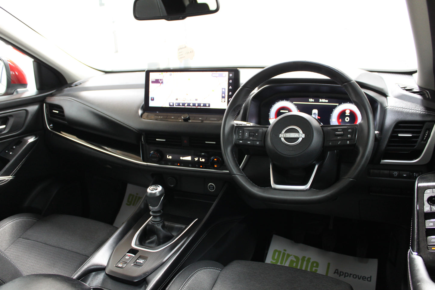 Nissan Qashqai 1.3 DiG-T MH N-Connecta 5dr