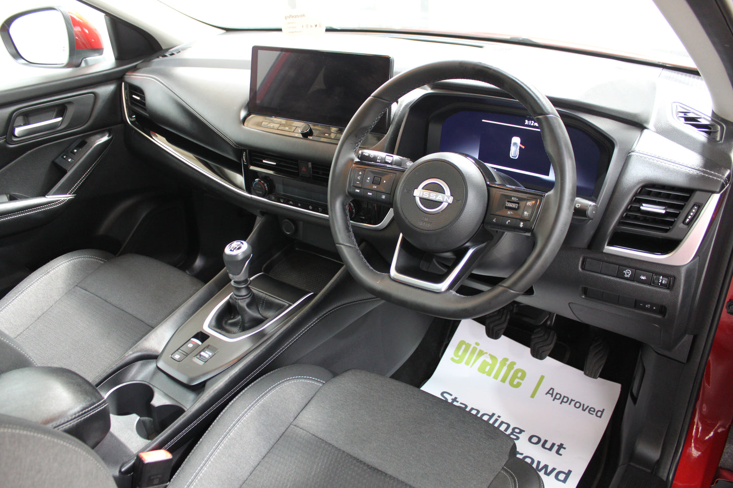 Nissan Qashqai 1.3 DiG-T MH N-Connecta 5dr