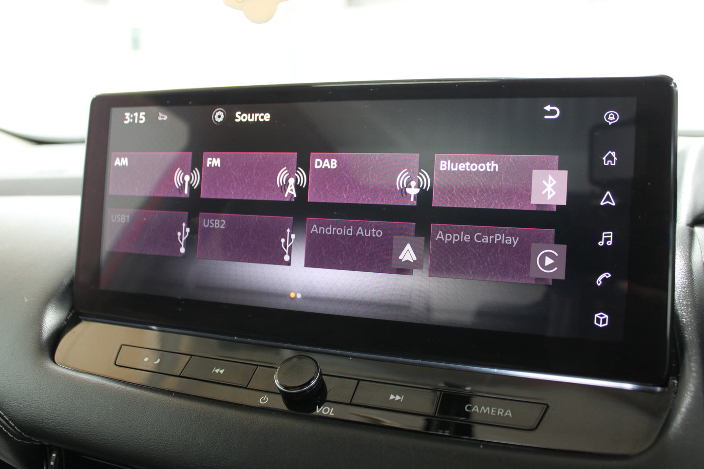 Nissan Qashqai 1.3 DiG-T MH N-Connecta 5dr