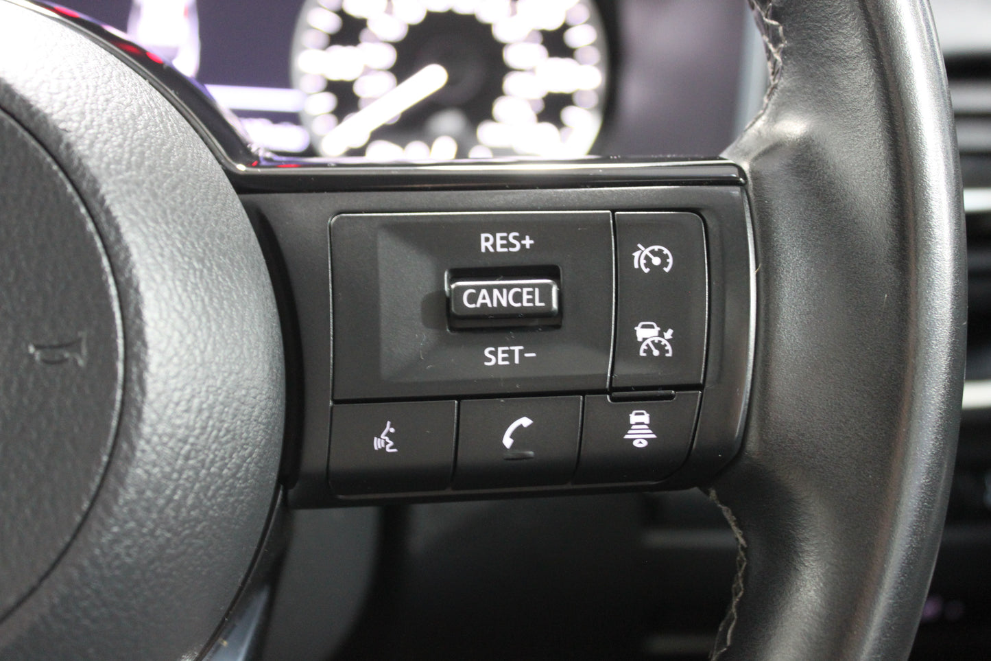 Nissan Qashqai 1.3 DiG-T MH Acenta Premium 5dr