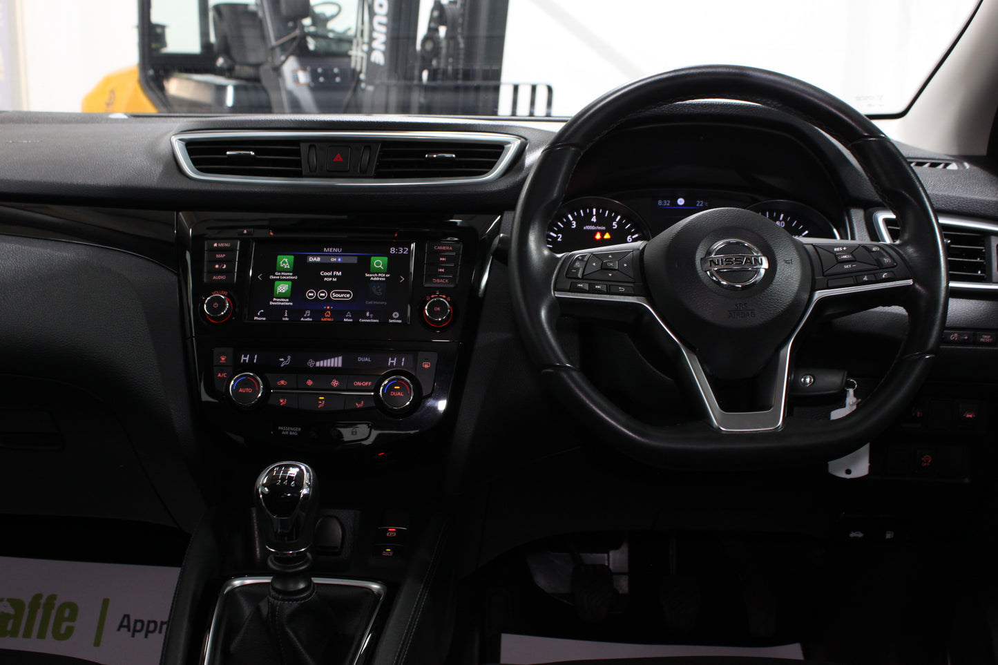 Nissan Qashqai 1.3 DiG-T Acenta Premium 5dr
