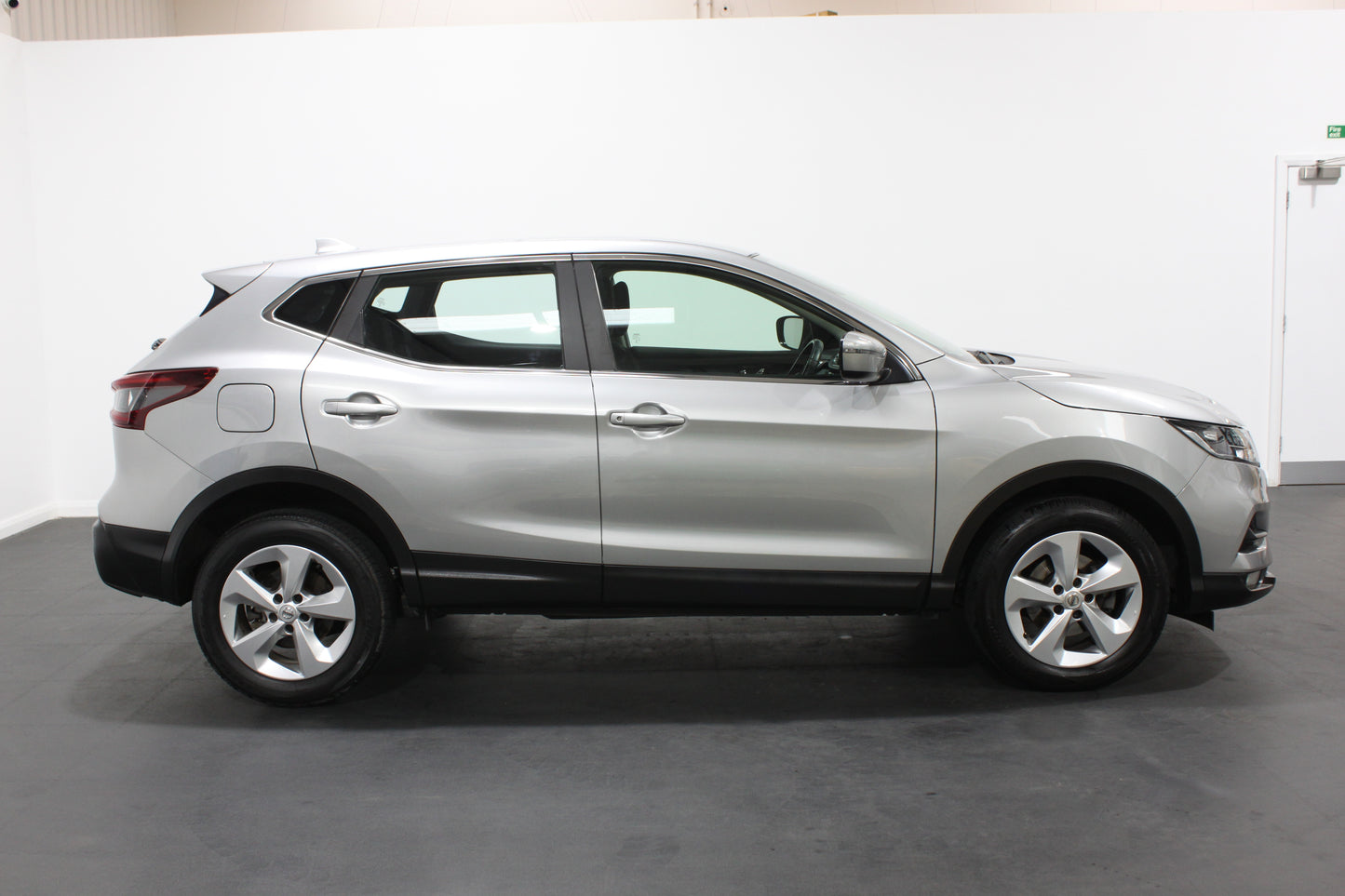Nissan Qashqai 1.3 DiG-T Acenta Premium 5dr