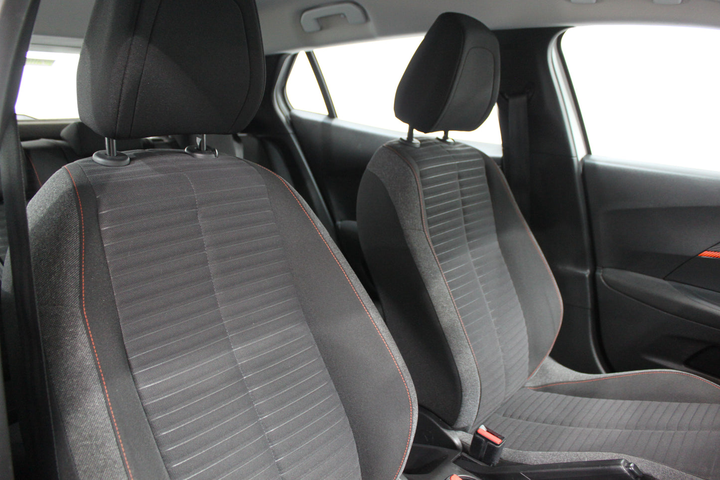 Peugeot 1.2 PureTech Active 5dr
