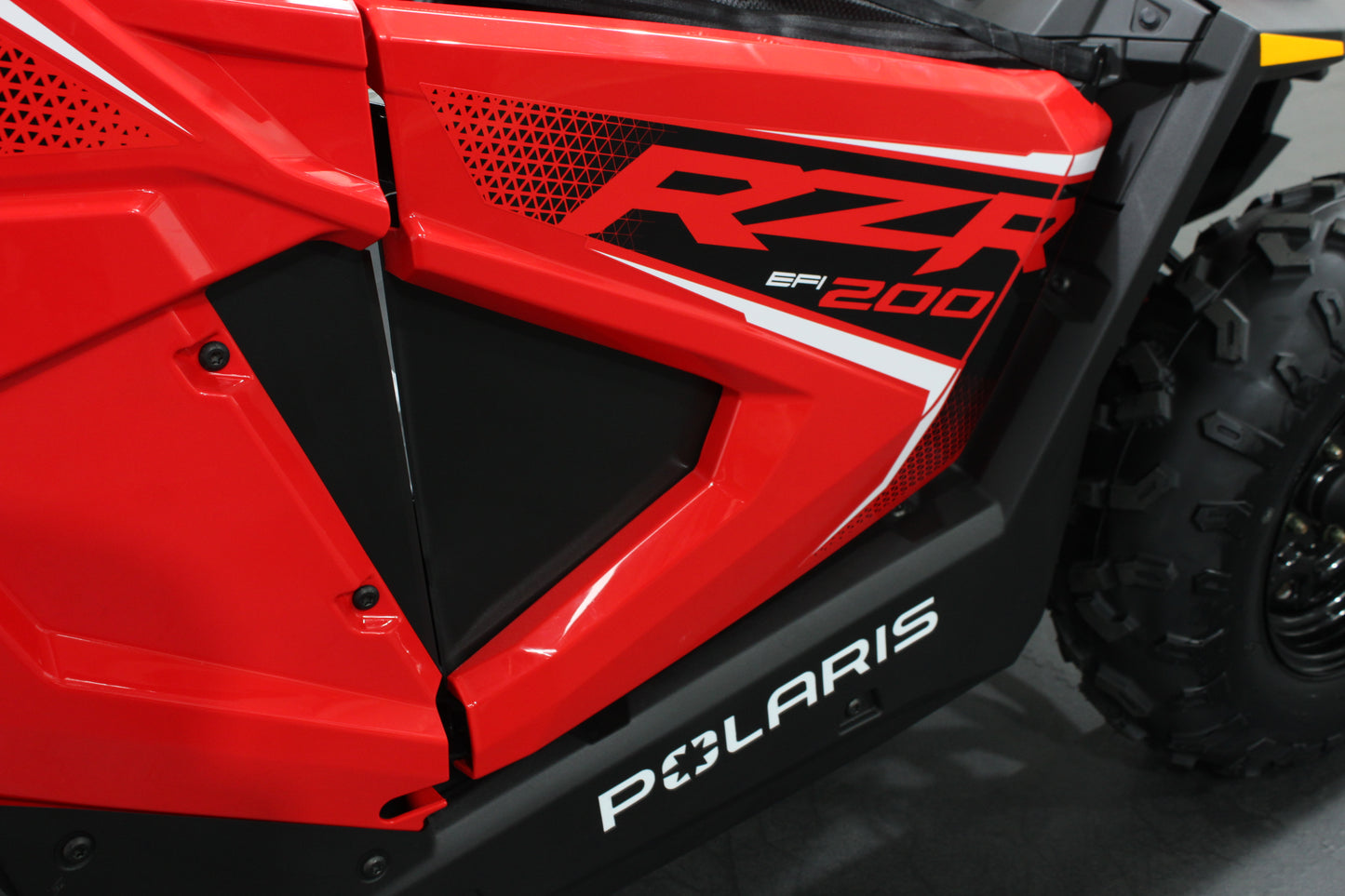 YOUTH POLARIS RZR 200