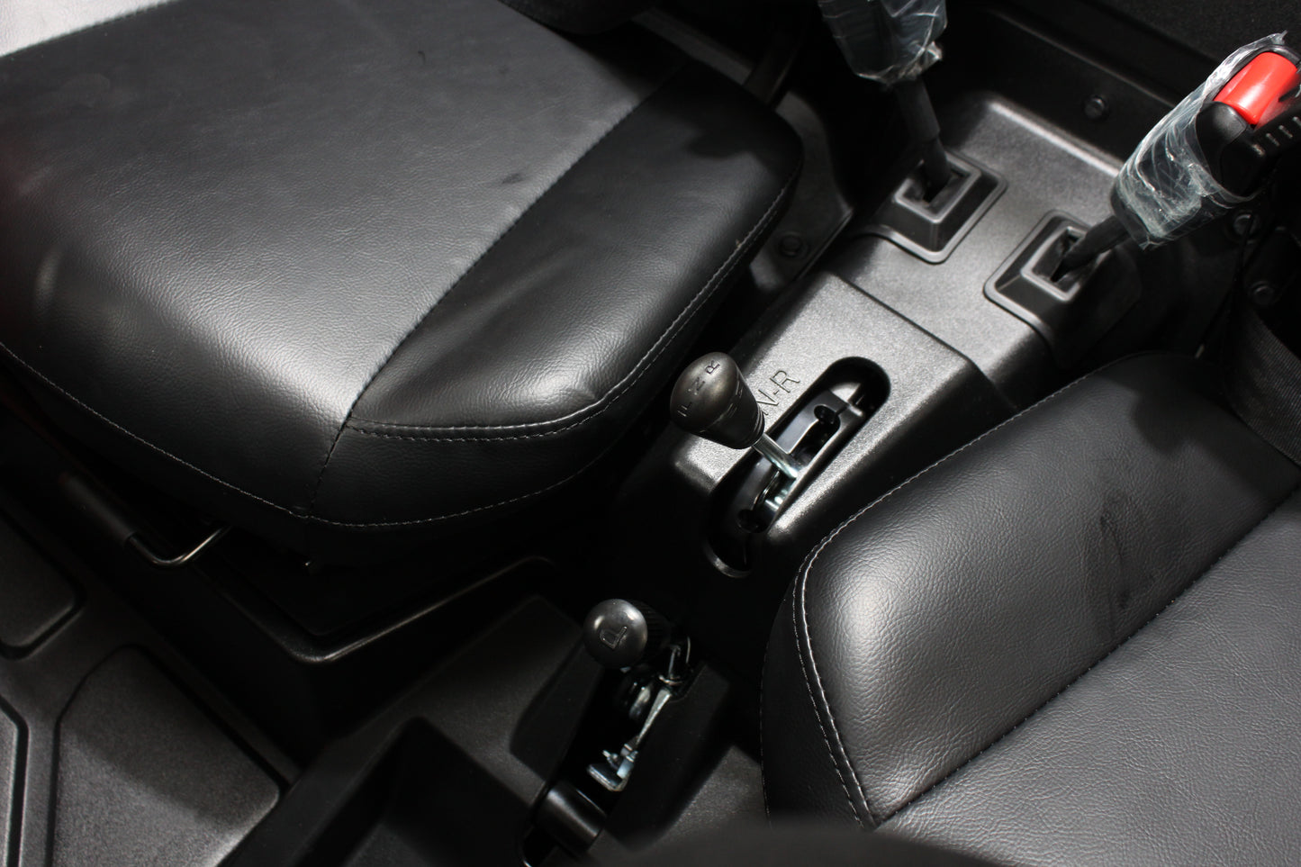 YOUTH POLARIS RZR 200