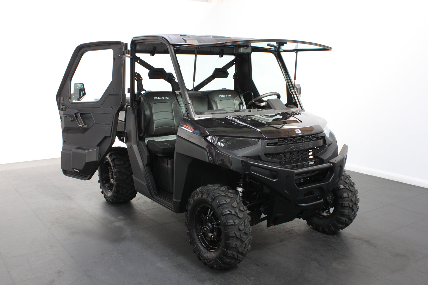 POLARIS RANGER DIESEL DELUXE - FULL CAB