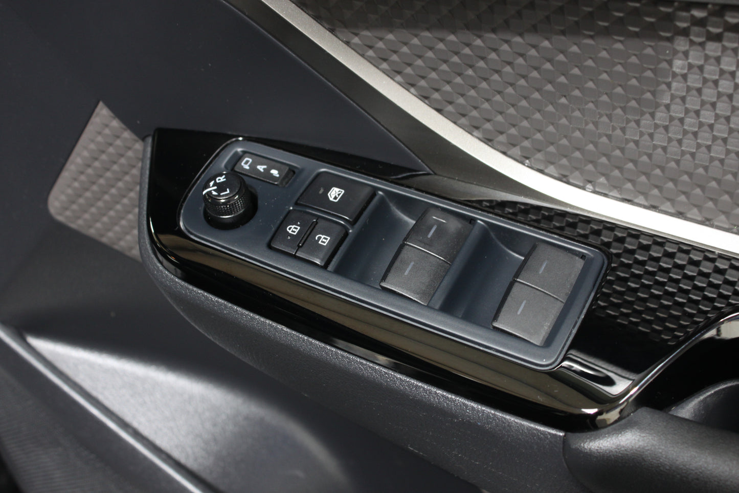 Toyota C-HR 1.8 Hybrid Excel 5dr CVT