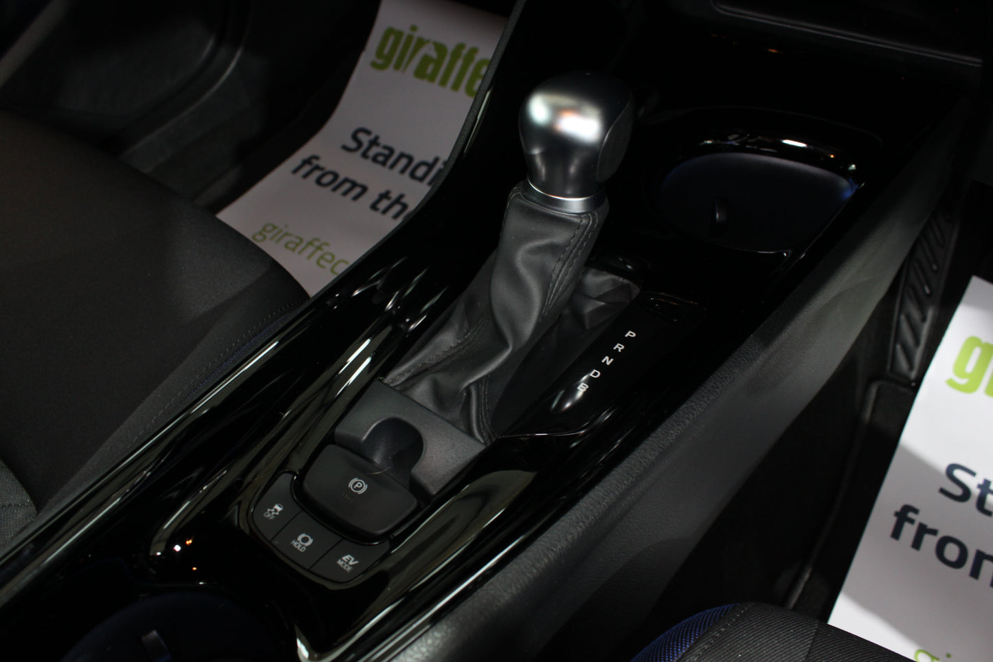 Toyota C-HR 1.8 Hybrid Dynamic 5dr CVT