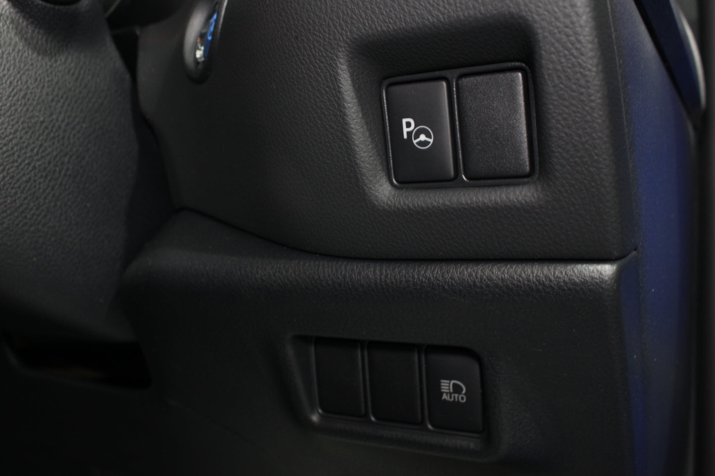 Toyota C-HR 1.8 Hybrid Dynamic 5dr CVT