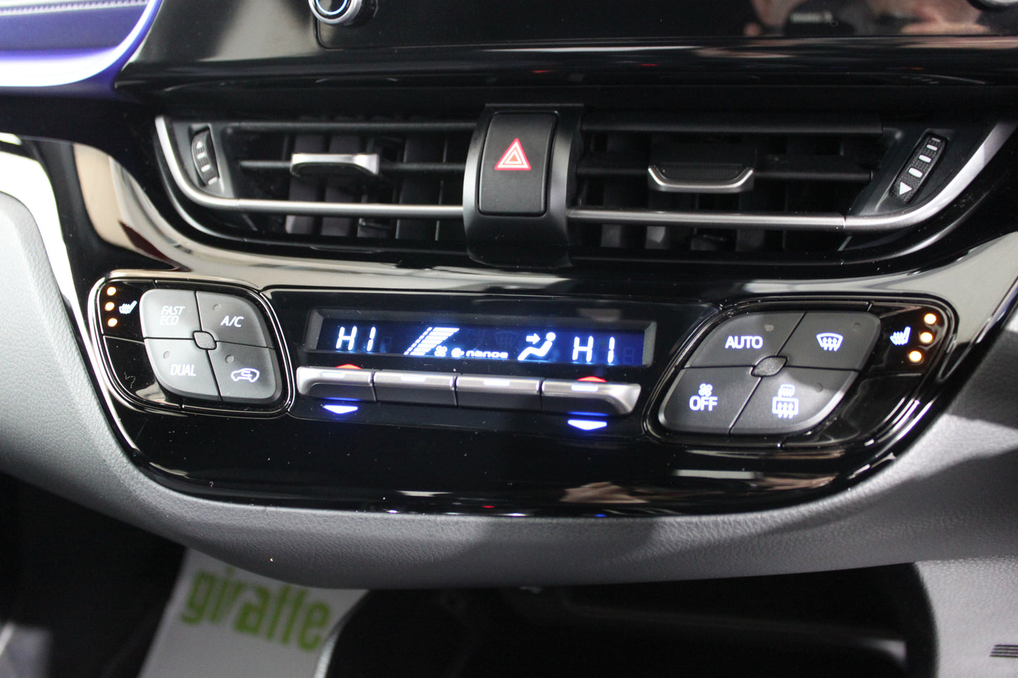 Toyota C-HR 1.8 Hybrid Dynamic 5dr CVT