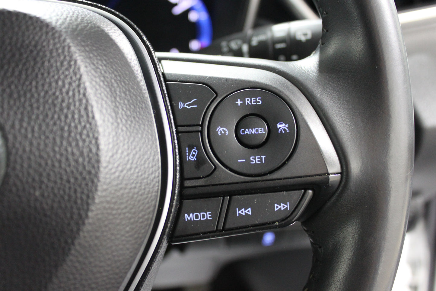 Toyota Corolla 1.8 VVT-i Hybrid Design 5dr CVT