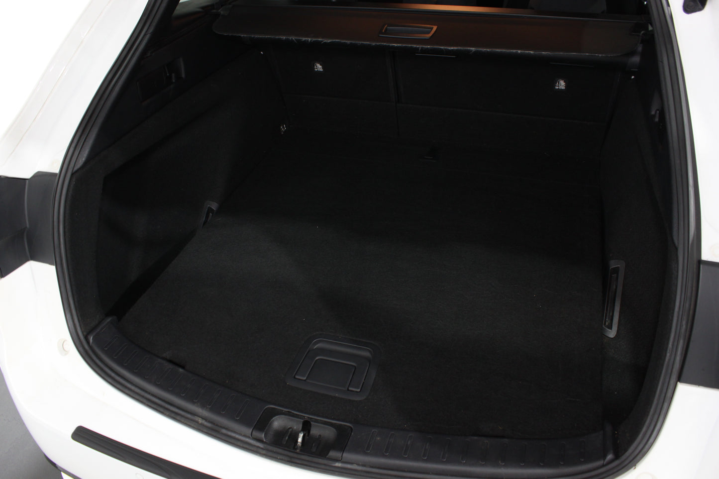 Toyota Corolla 1.8 VVT-i Hybrid Design 5dr CVT