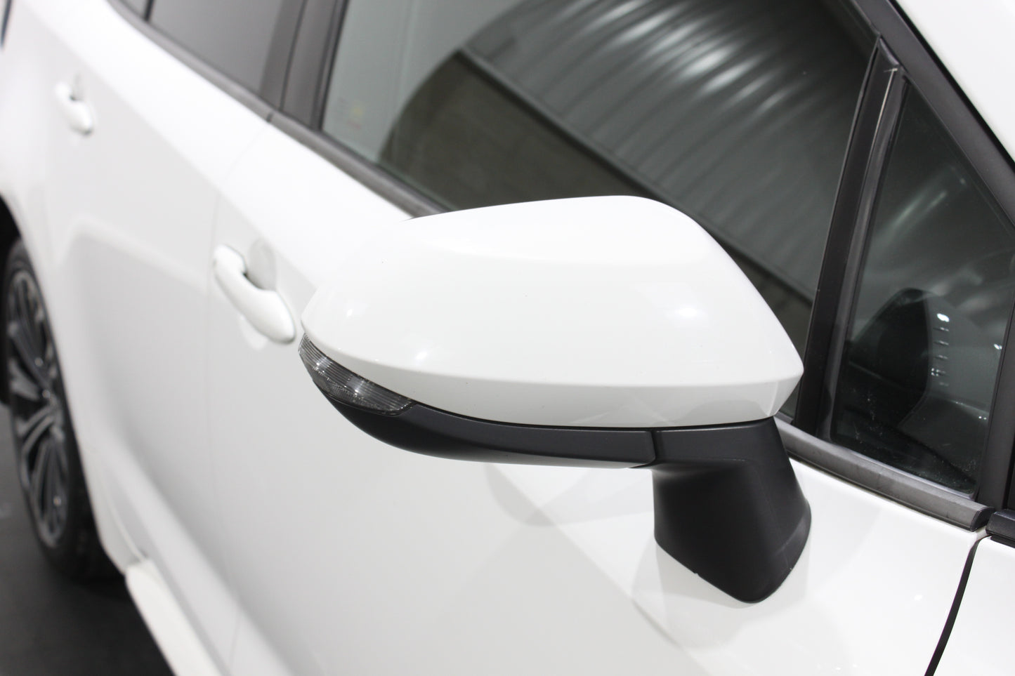 Toyota Corolla 1.8 VVT-i Hybrid Design 5dr CVT