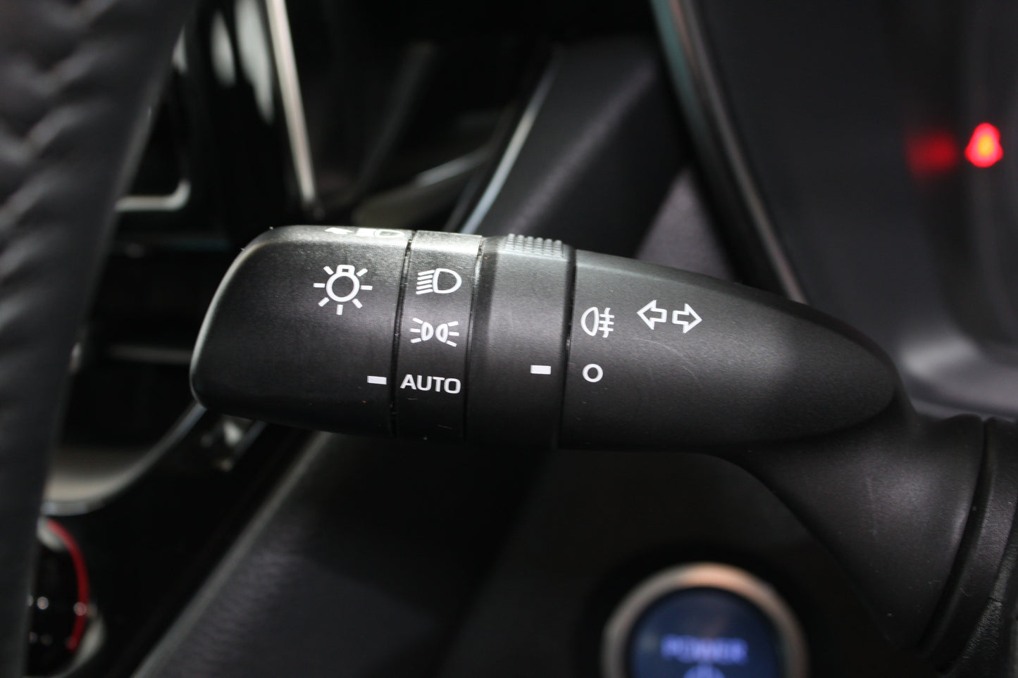 Toyota Corolla 1.8 VVT-i Hybrid Icon 5dr CVT