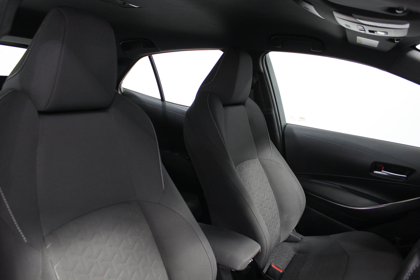 Toyota Corolla 1.8 VVT-i Hybrid Icon 5dr CVT