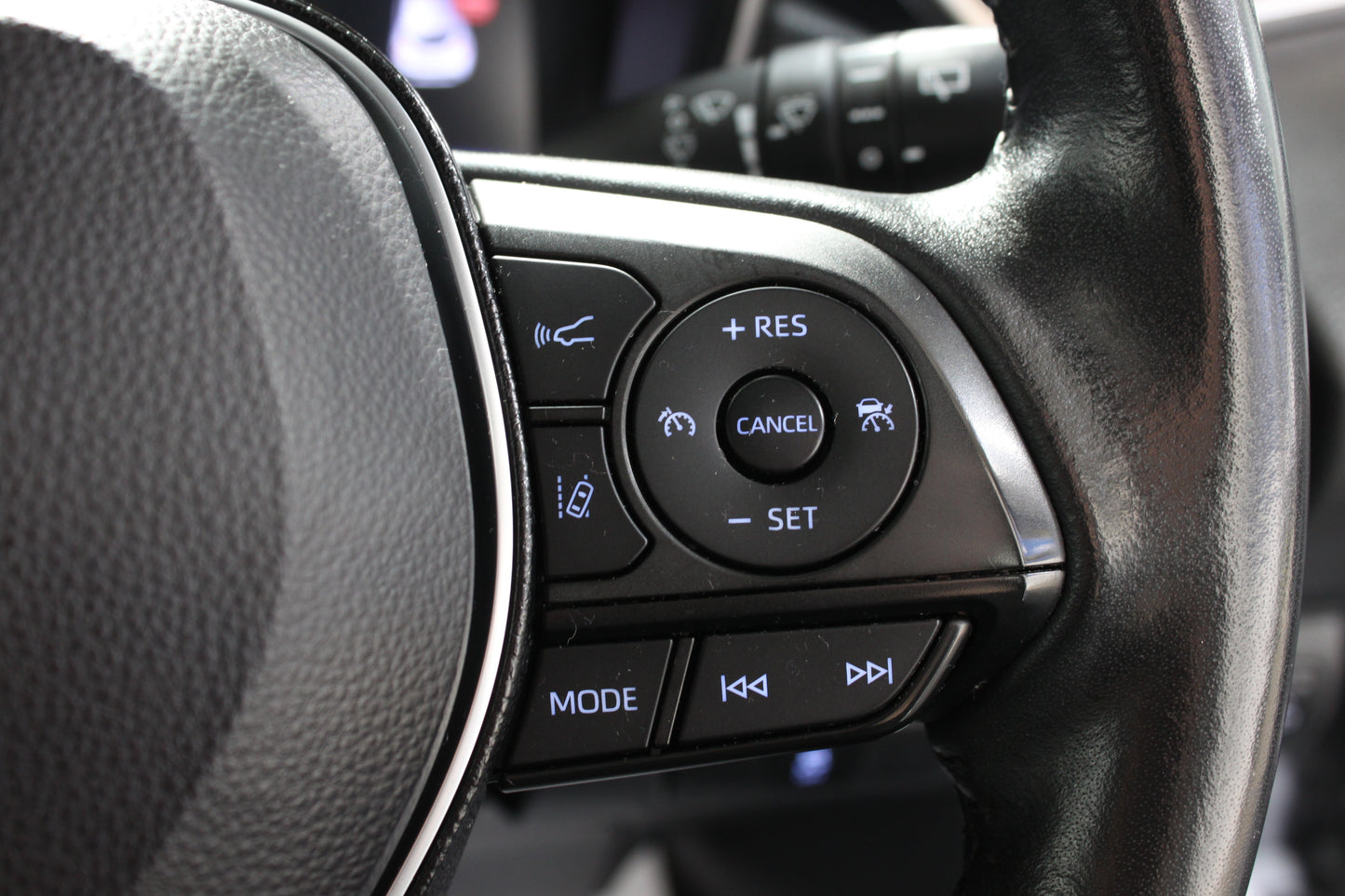 Toyota Corolla 1.8 VVT-i Hybrid Icon 5dr CVT