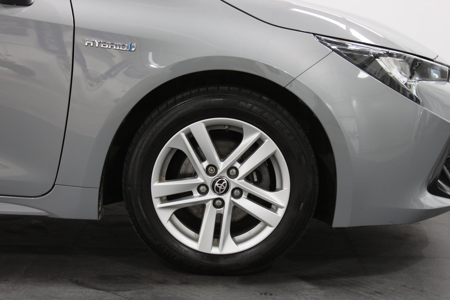 Toyota Corolla 1.8 VVT-i Hybrid Icon 5dr CVT