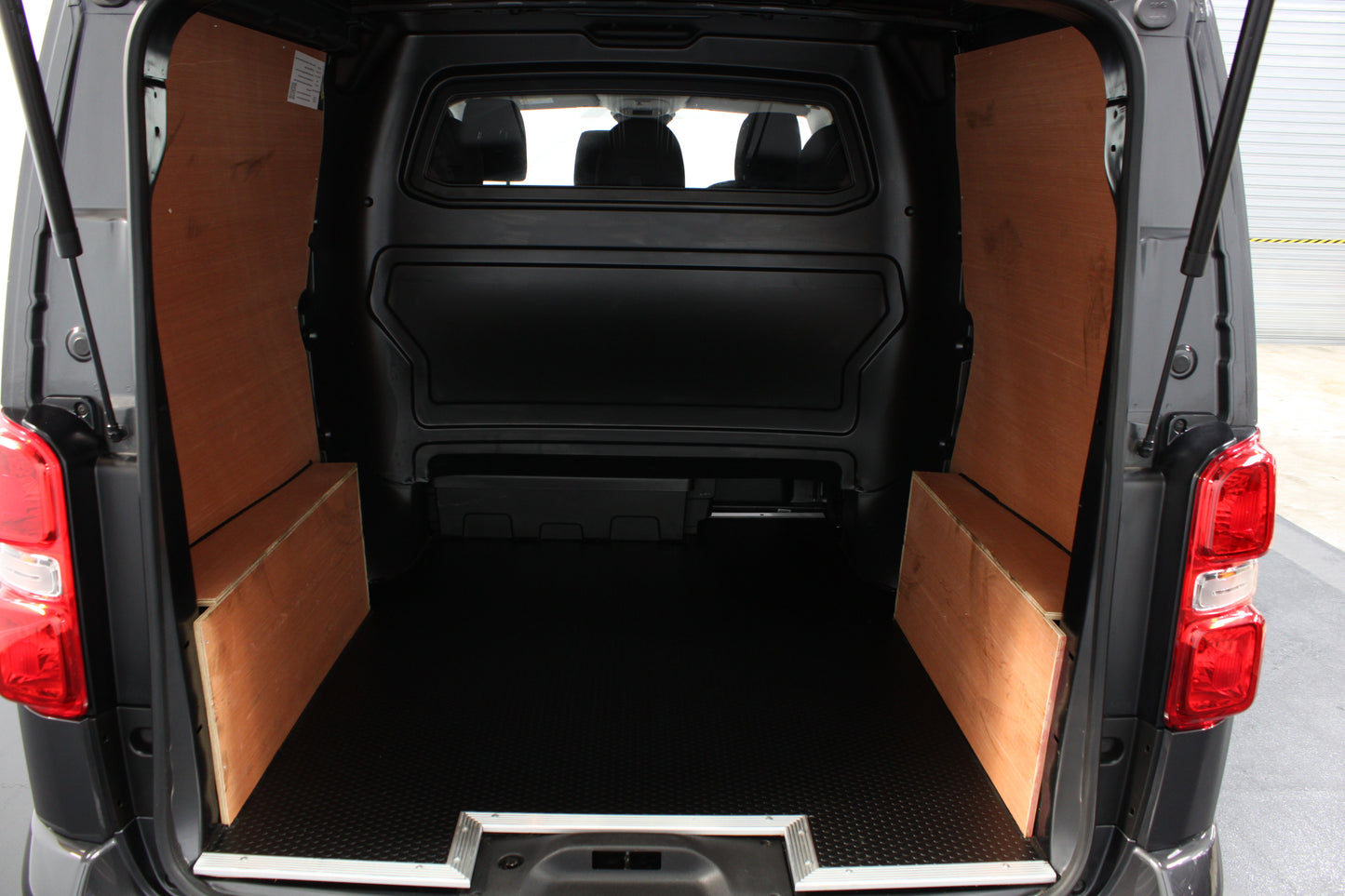Toyota Proace 2.0D 180 Sport Crew Van Auto