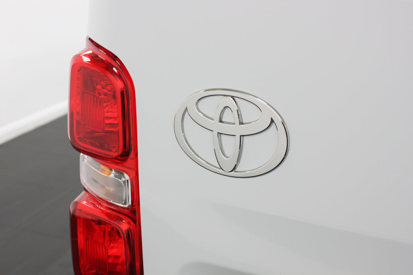 Toyota Proace 2.0D 145 Icon Van