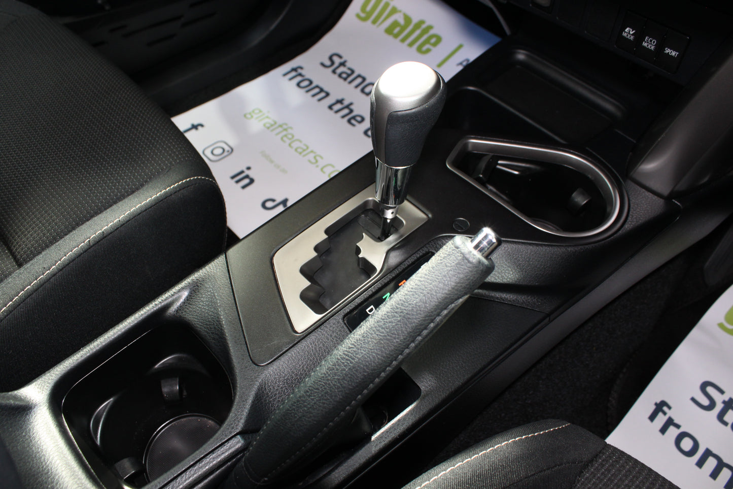 Toyota Rav4 2.5 VVT-i Hybrid Icon Tech TSS 5dr CVT 2WD