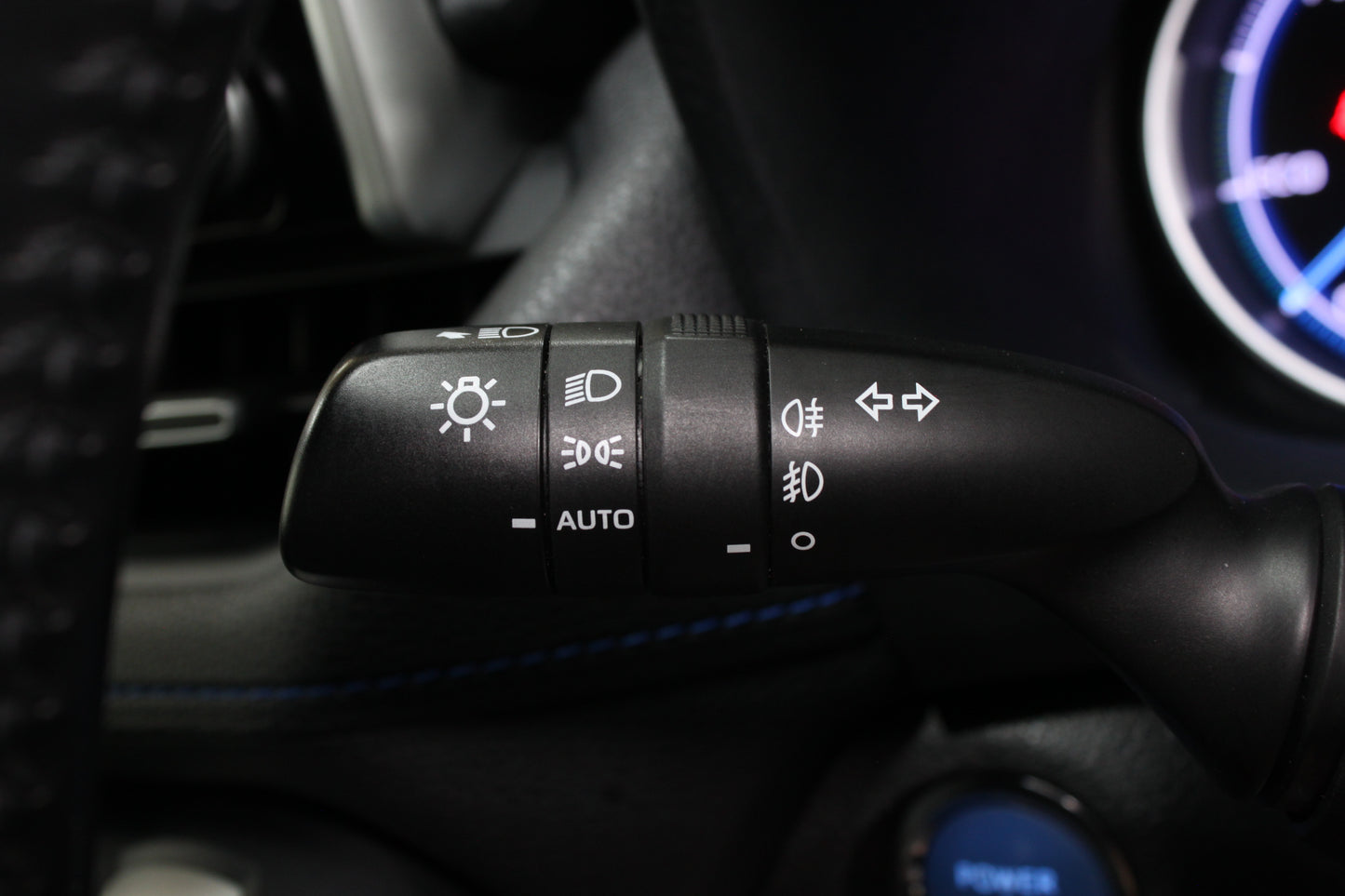 Toyota Rav4 2.5 VVT-i Hybrid Dynamic 5dr CVT 2WD