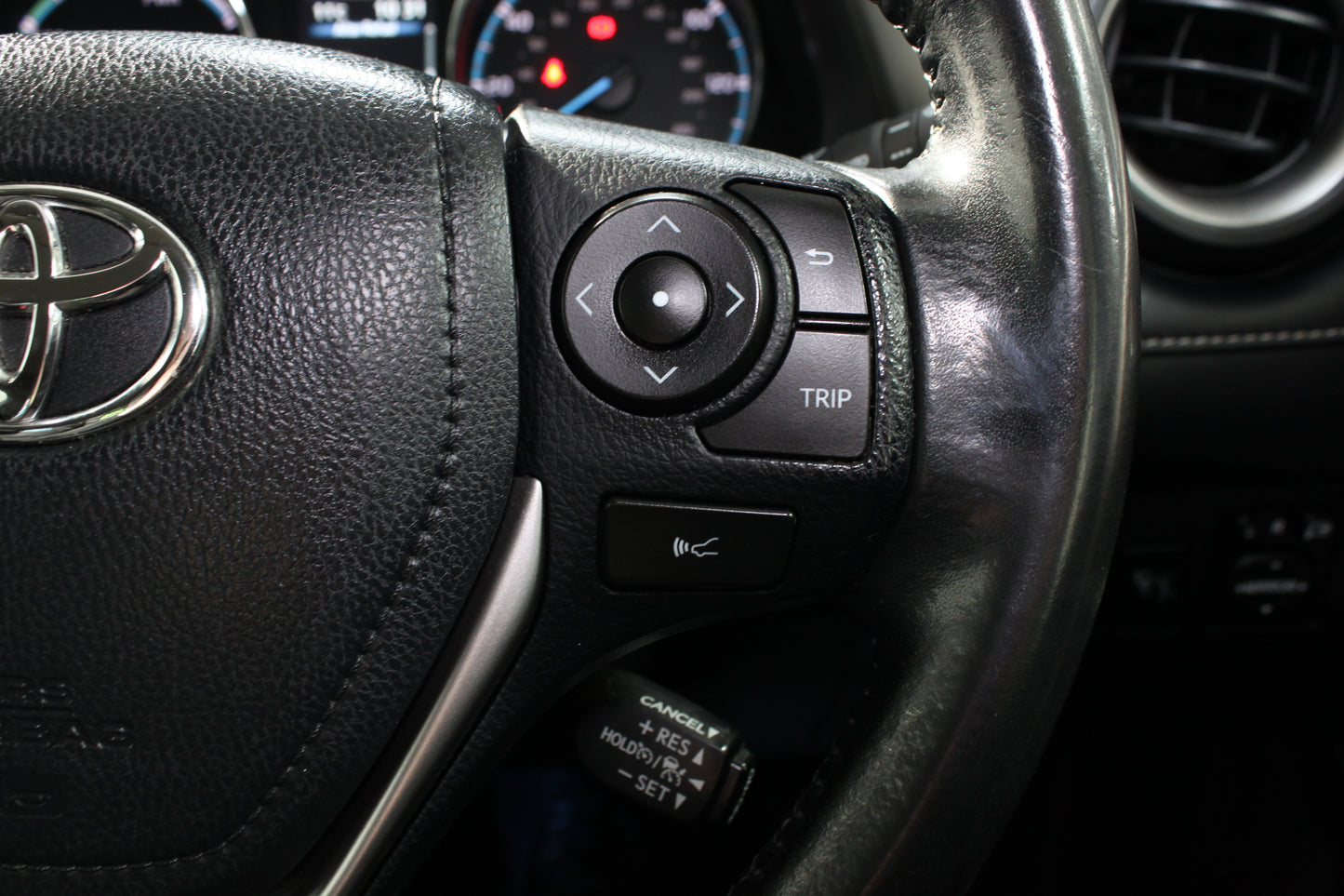 Toyota Rav4 2.5 VVT-i Hybrid Icon Tech TSS 5dr CVT 2WD