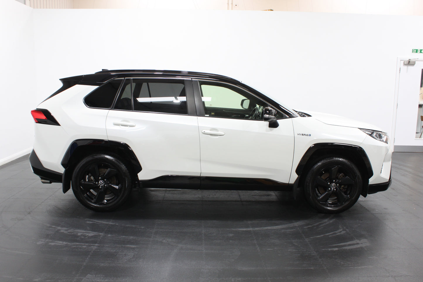 Toyota Rav4 2.5 VVT-i Hybrid Dynamic 5dr CVT 2WD