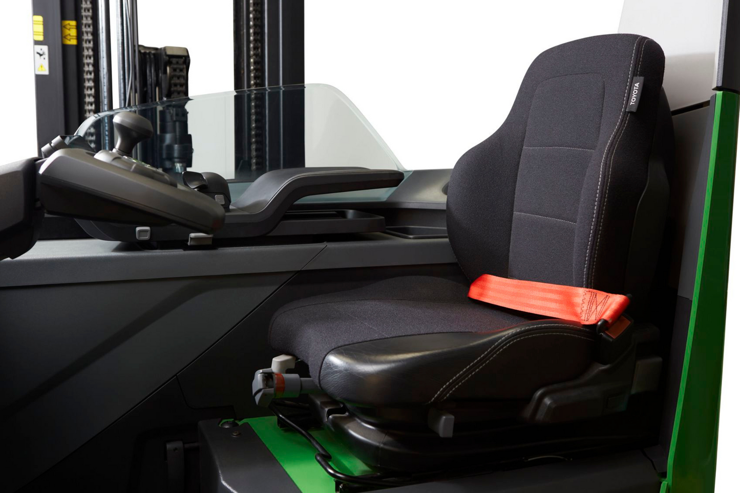 CESAB R300 High-Performance Electric Reach Truck – 1400kg to 2500kg Capacity | Advanced Lithium-Ion Reach Truck for High-Intensity Warehouse Operations