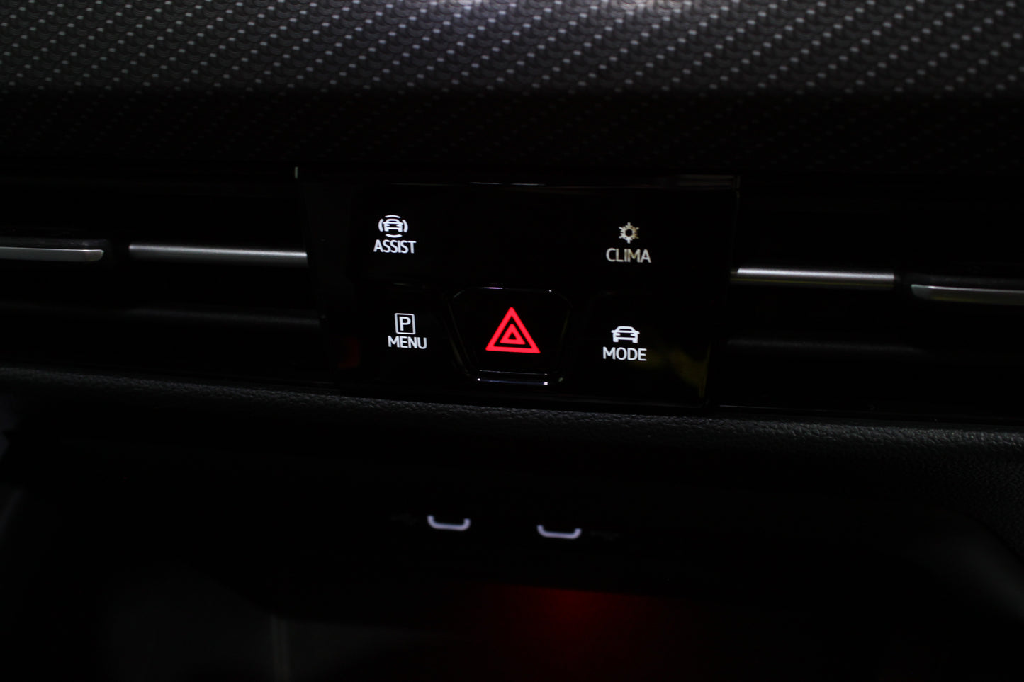 Volkswagen Golf 1.5 eTSI 150 R-Line 5dr DSG