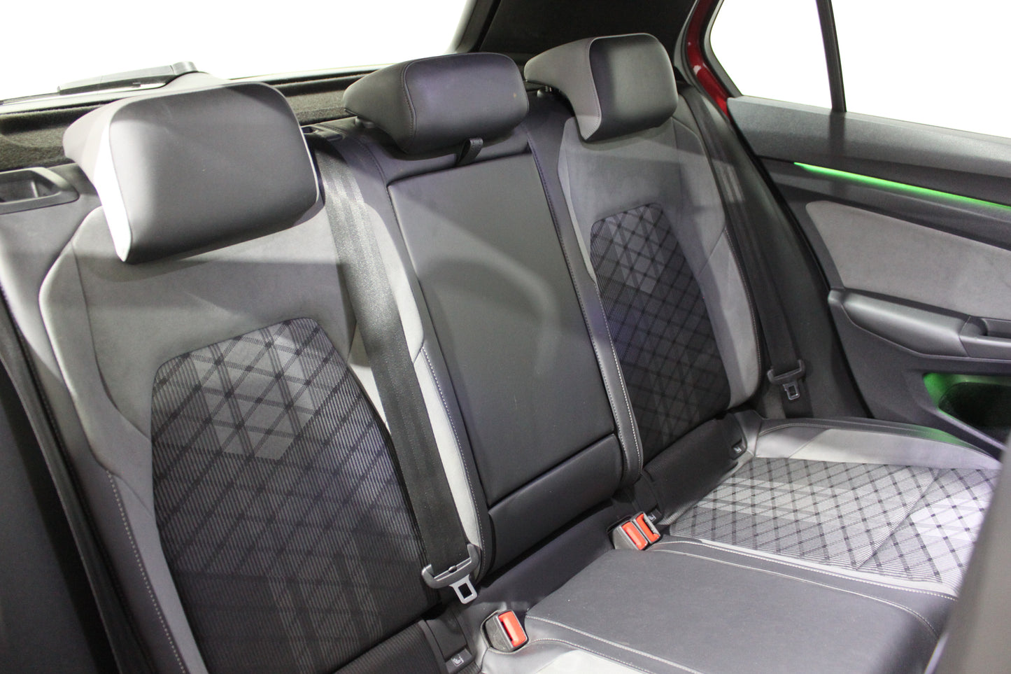 Volkswagen Golf 1.5 eTSI 150 R-Line 5dr DSG