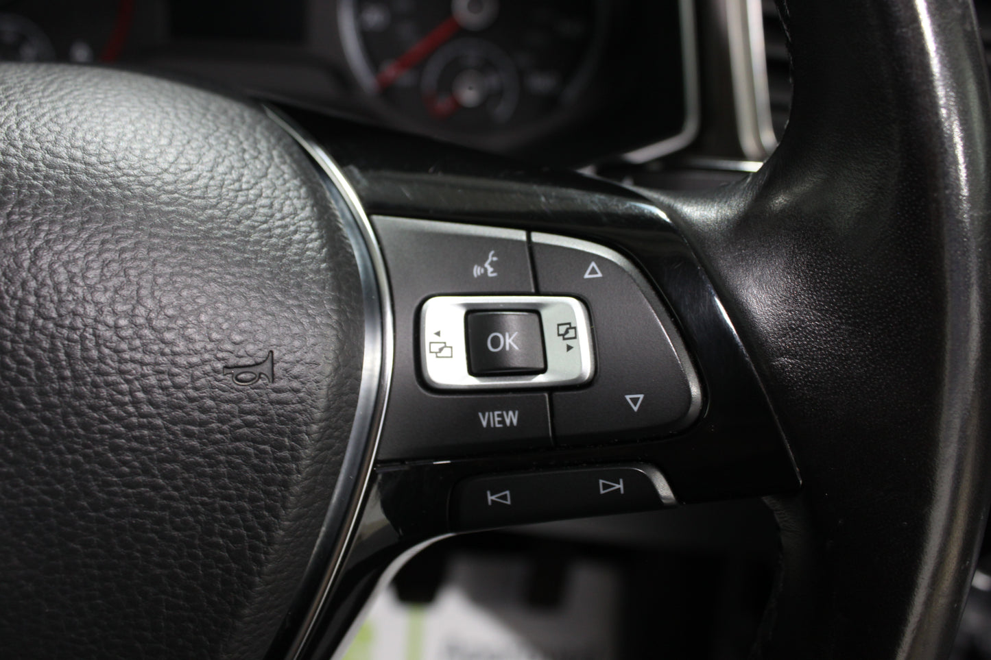 Volkswagen T-ROC 2.0 TDI SE 5dr