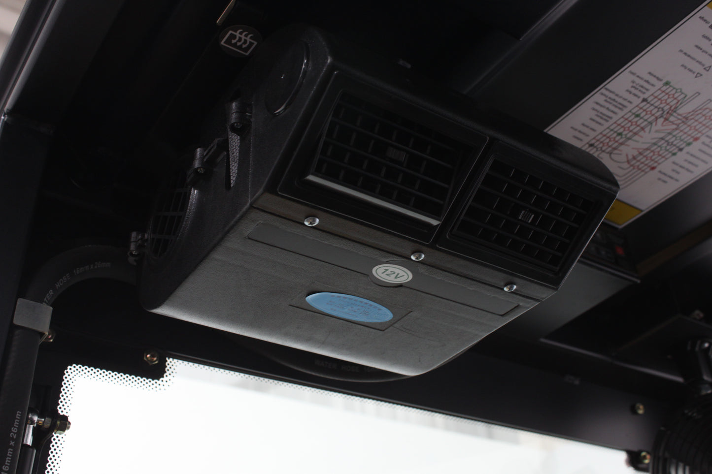 giraffe FD25| Half Cab Diesel Counterbalance | 4-Wheel Forklift